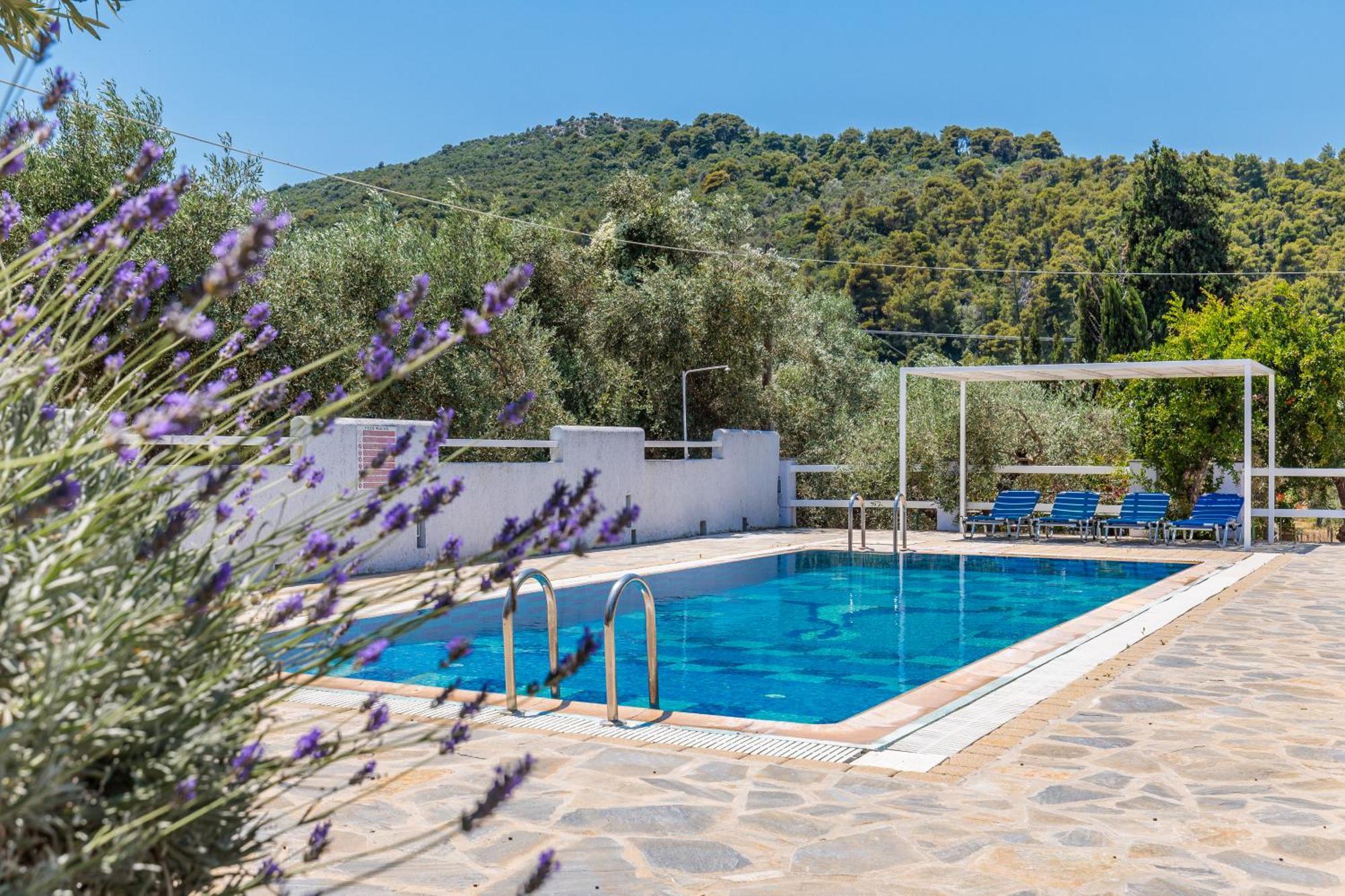 Aretousa Studios & Apartments Skopelos Town Exterior foto